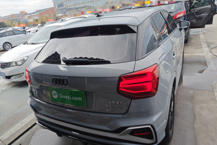 奥迪Q2L 2022款 35 TFSI 进取动感型车身外观6004
