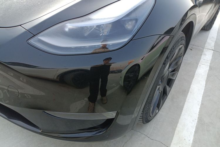 特斯拉 Model Y 2021款 长续航全轮驱动版 3D7局部细节36