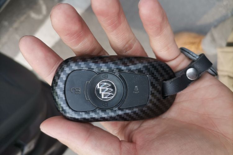 别克 昂科威 2017款 20T 两驱精英型中控内饰11