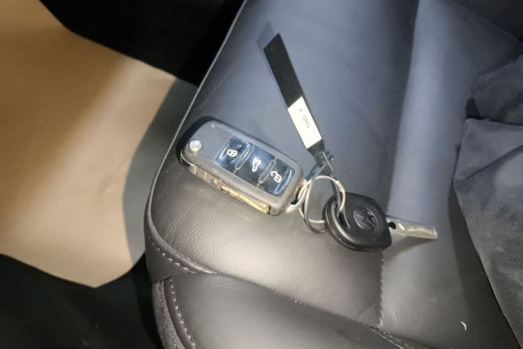 大众 途观 2013款 1.8TSI 自动两驱舒适版中控内饰11