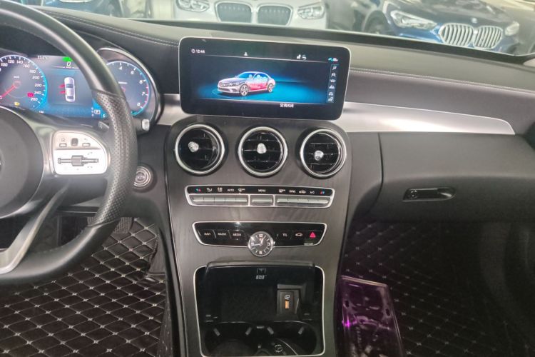 奔驰C级 2021款 C 260 L 运动星耀臻藏版中控内饰16