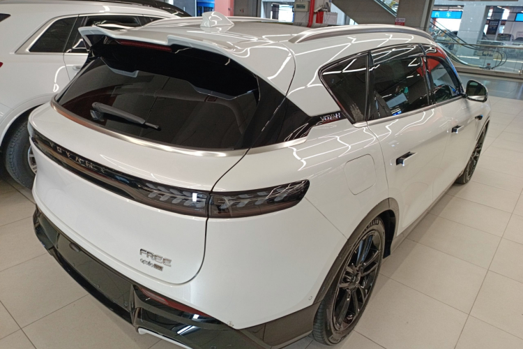 岚图汽车 岚图FREE 2024款 超长续航智驾版车身外观7