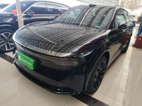 极氪7X 2025款 100kWh 长续航后驱智驾版