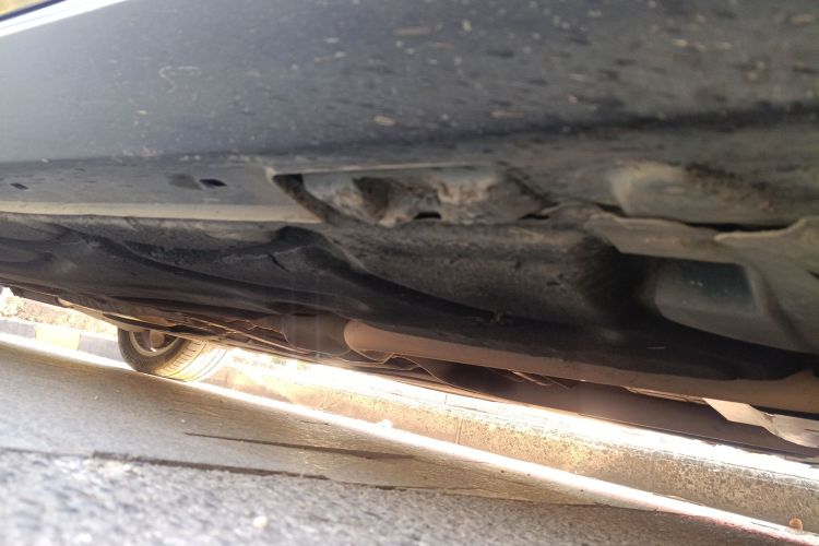 奔驰E级 2012款 E 300 L 优雅型局部细节9001