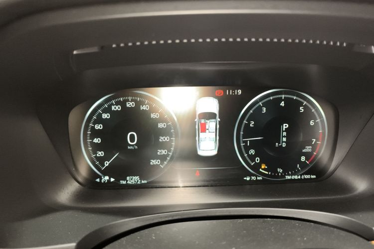 沃尔沃S90 2018款 T5 智尊版中控内饰14