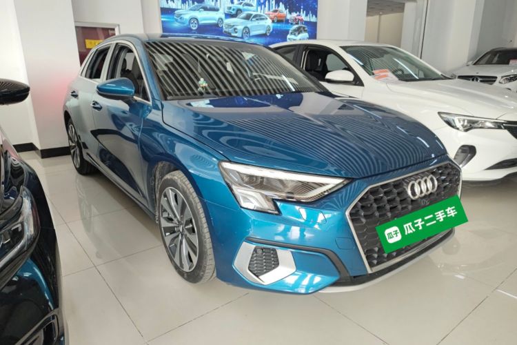 奥迪A3 2021款 Sportback 35 TFSI 进取致雅型车身外观3