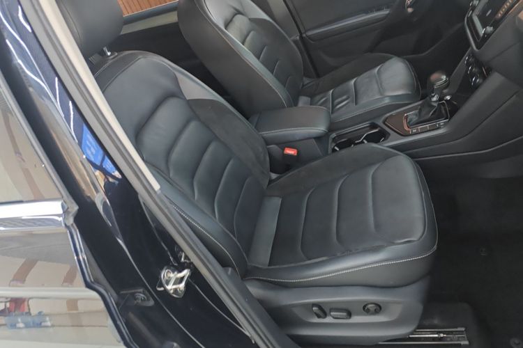 大众 途观L 2017款 330TSI 自动两驱豪华版局部细节41