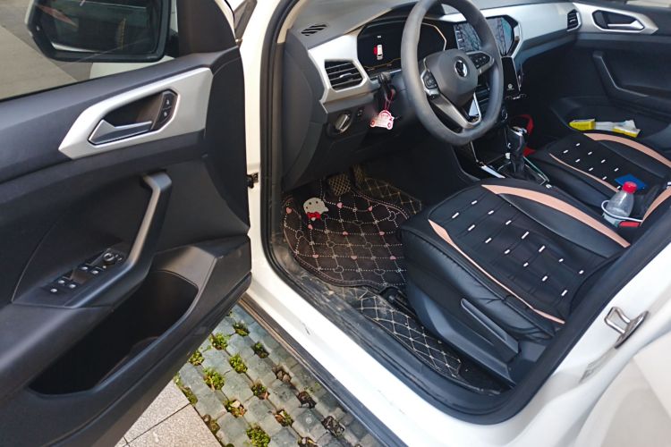 大众 探影 2021款 1.5L 自动 悦智联版中控内饰20