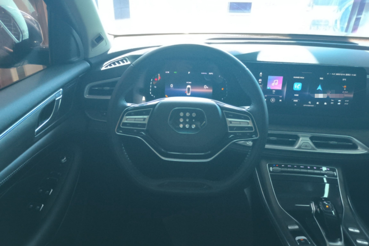 蓝电E5 2024款 荣耀版 100KM臻享型 7座局部细节13