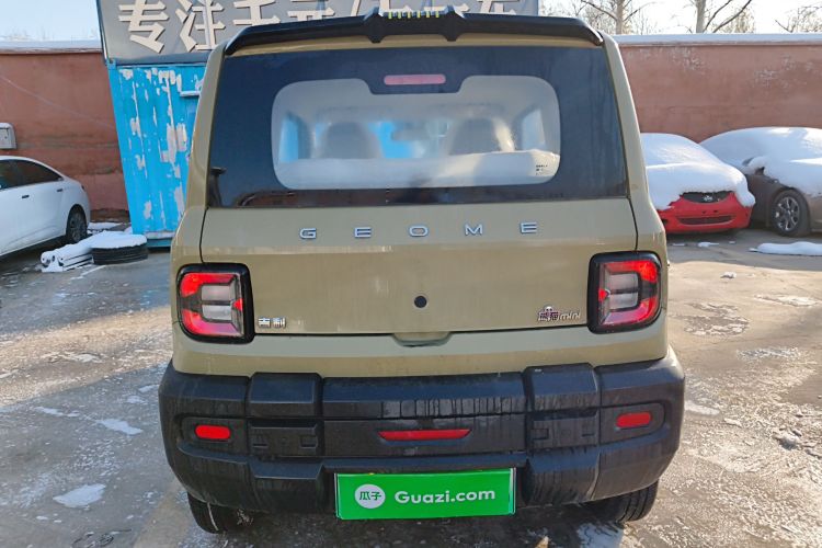 吉利银河 2025款 210km 熊猫骑士车身外观6