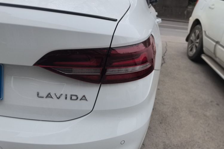 大众 朗逸 2024款 300TSI DSG星空满逸版车身外观9