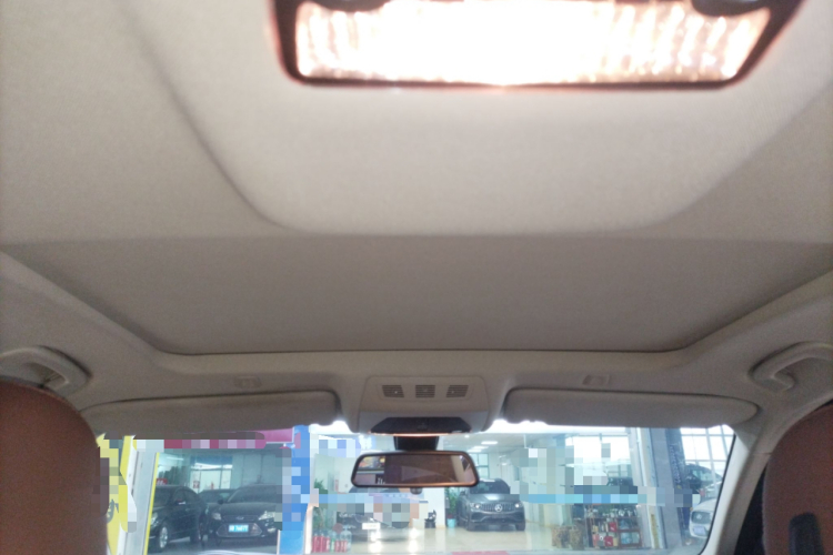 宝马5系 2014款 520Li 典雅型中控内饰22