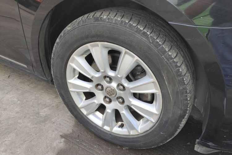 别克 君越 2009款 2.4L豪雅版车身外观10