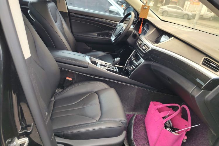 吉利汽车 博瑞 2015款 2.4L 舒适型局部细节41