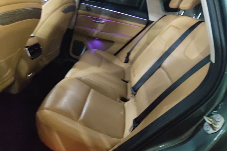 鸿蒙智行 问界M5 2022款 增程四驱性能版中控内饰7004