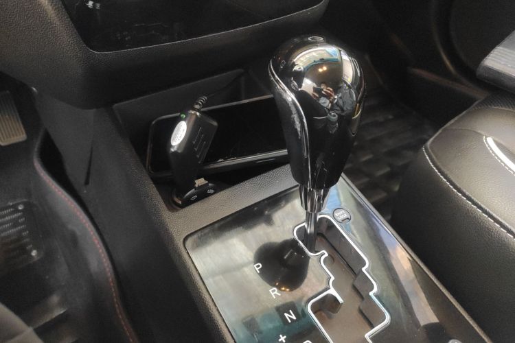 江汽集团 瑞风S2 2015款 1.5L CVT豪华智能型局部细节18