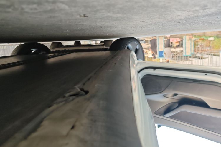 特斯拉 Model 3(进口)  标准续航后驱升级版(60度)局部细节9002