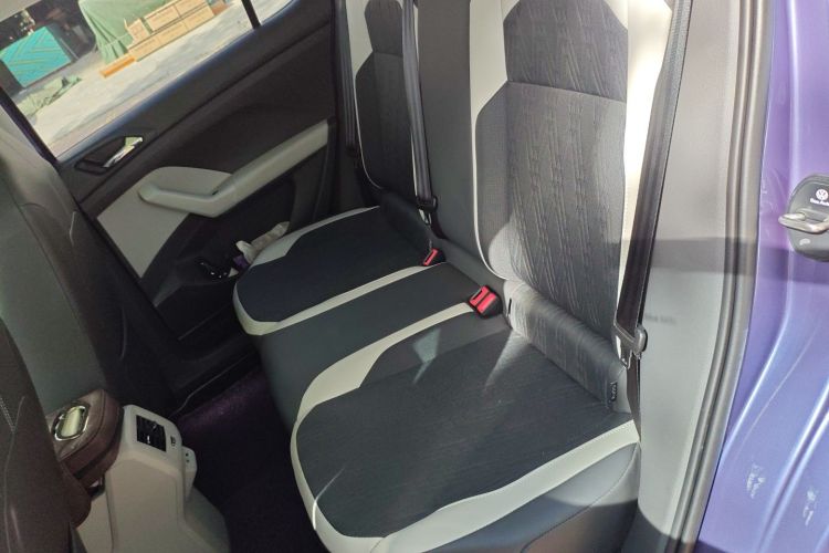 大众 途铠 2021款 280TSI DSG舒适版中控内饰7004