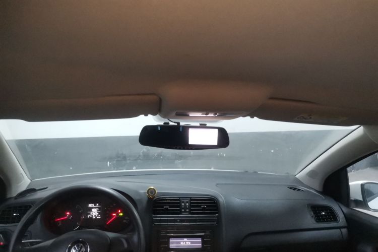 大众 Polo 2016款 1.4L 自动风尚型局部细节22