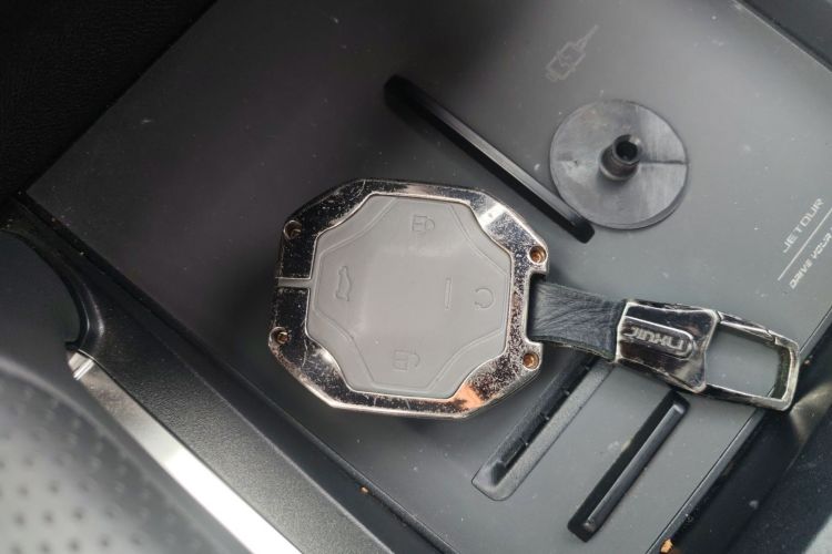 捷途旅行者 2023款 2.0T 四驱穿越PRO+中控内饰11