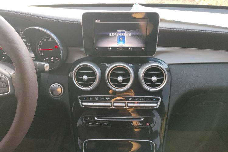 奔驰GLC 2018款 GLC 200 4MATIC局部细节16