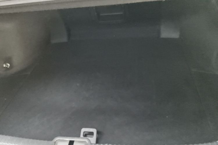 雷克萨斯ES 2020款 300h 行政版机舱底盘23