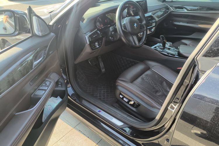 宝马6系GT 2020款 630i M运动大旅行家版中控内饰20