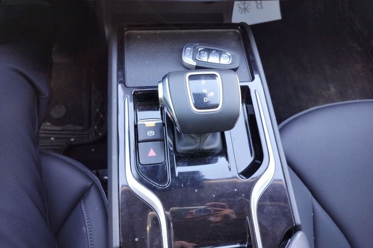 红旗E-QM5 2023款 改款 基础出行版局部细节18