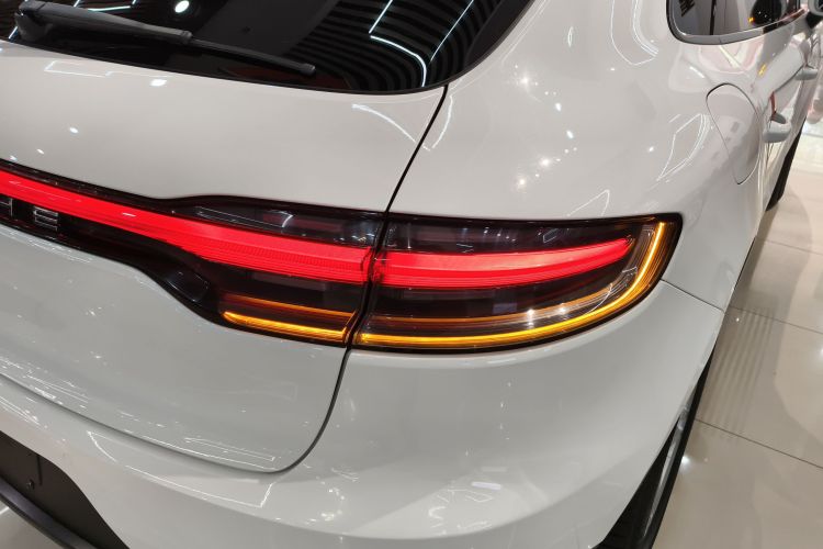 保时捷 2018款 Macan 2.0T车身外观9