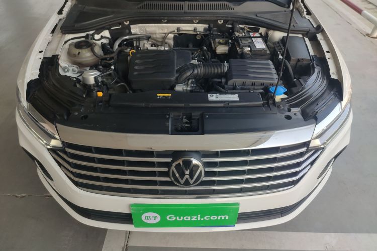 大众 朗逸 2023款 改款 1.5L 自动得逸版机舱底盘24