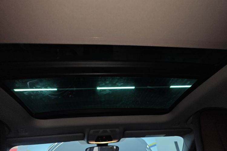 宝马1系 2021款 125i M运动曜夜版中控内饰22