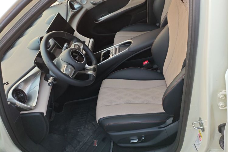 比亚迪 海豚 2025款 420km 自由版局部细节19