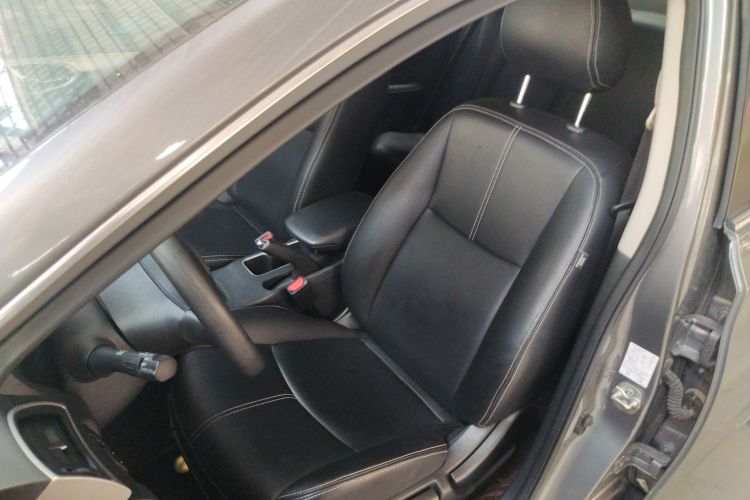 日产 轩逸 2022款 经典 1.6XE CVT舒适版局部细节19