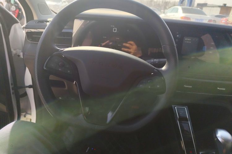 荣威i5 2026款 1.5L CVT豪华版中控内饰13