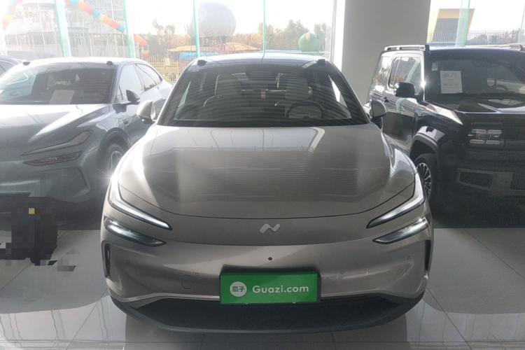 乐道L60 2024款 60kWh 后驱版车身外观2