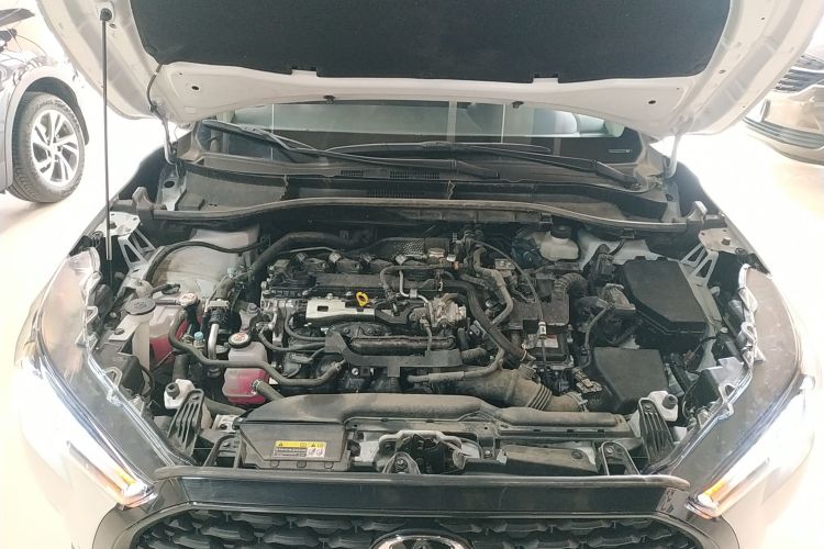 丰田 卡罗拉锐放 2024款 2.0L 智能电混双擎 先锋版机舱底盘24