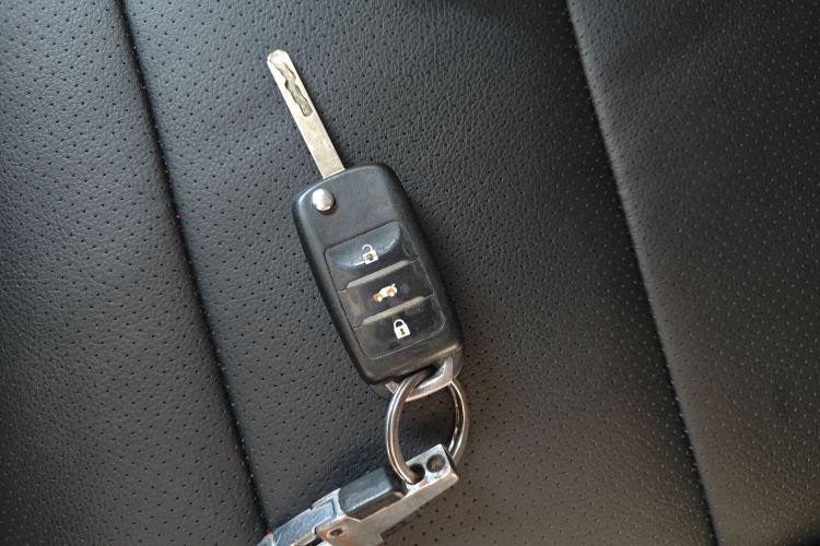 长安CS75 2014款 2.0L 手动豪华型 国V中控内饰11