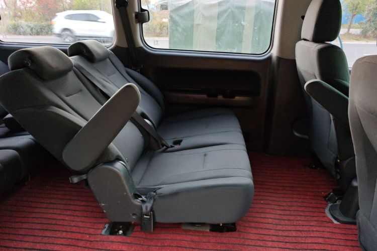 江淮瑞风 瑞风M4 2018款 2.0L 手动速运版中控内饰21