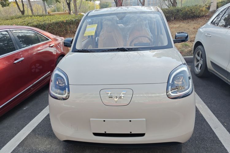 五菱汽车 宏光MINIEV 2025款 四门版 进阶款车身外观2