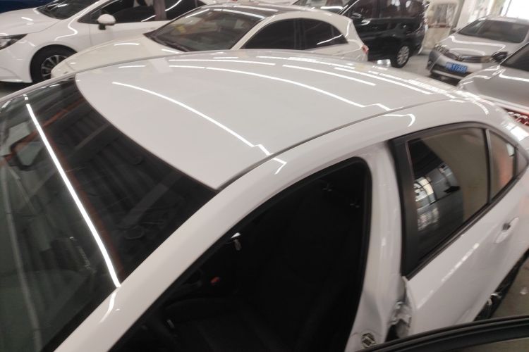 丰田 雷凌 2023款 TNGA 1.5L CVT领先版局部细节57