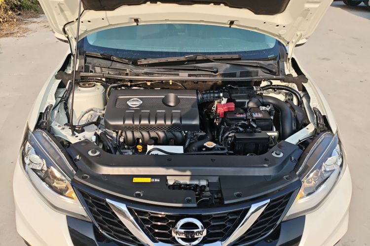 日产 骐达TIIDA 2020款 1.6L CVT智享版机舱底盘24