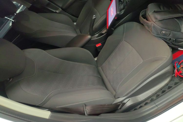 别克 英朗 2021款 改款 典范 1.5L 自动进取型中控内饰41