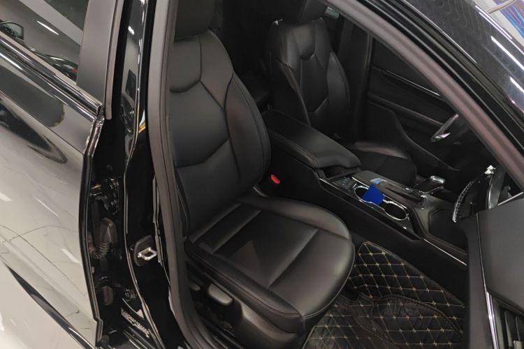 凯迪拉克CT4 2022款 28T 风尚型局部细节41