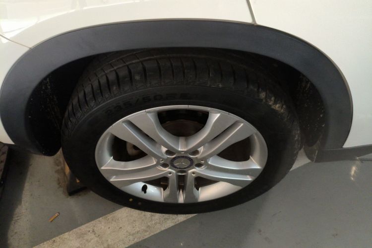 奔驰GLA 2015款 GLA 200 动感型车身外观6008