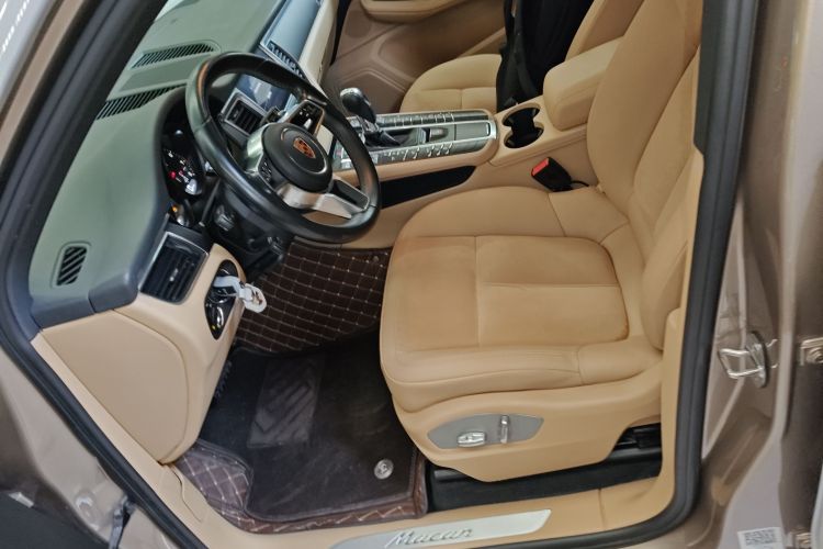 保时捷 2017款  Macan 2.0T局部细节19