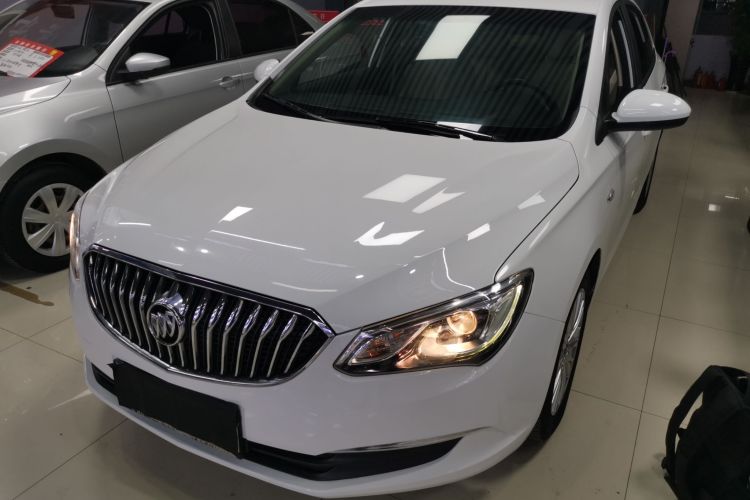 别克 英朗 2017款 15N 自动精英型车身外观1