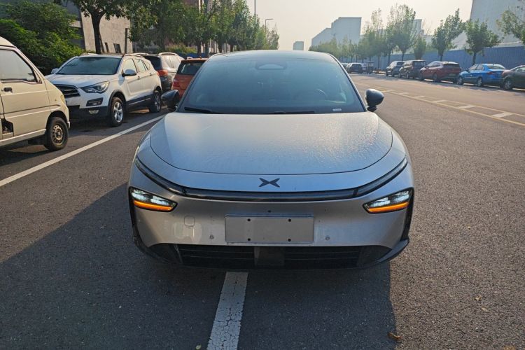 小鹏P7+ 2024款 超长续航 Max车身外观2