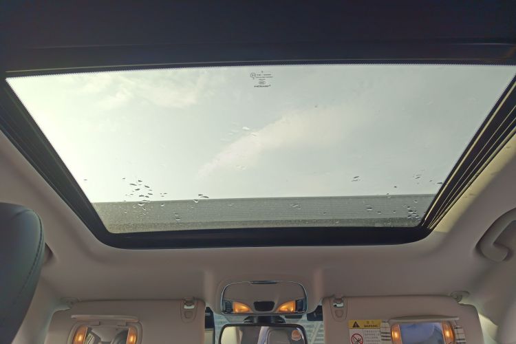 Jeep 自由光 2017款 2.0L 优越版中控内饰22