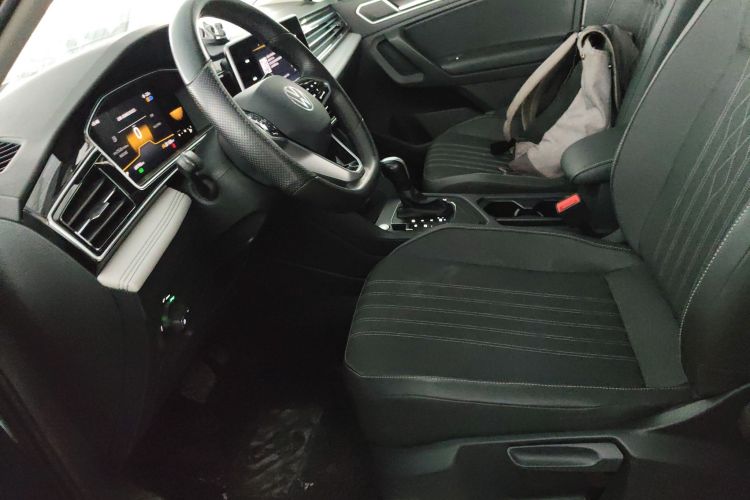 大众 途观L 2023款 330TSI 自动两驱舒享版局部细节19