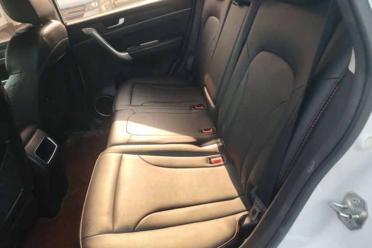 哈弗H6 2017款 红标 运动版 1.5T 自动两驱豪华型中控内饰21